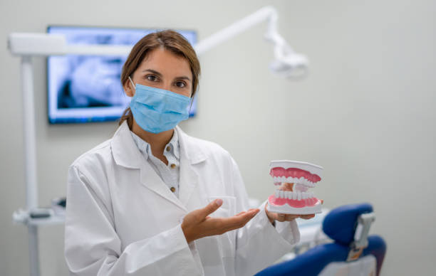 Best Cracked Tooth Emergency Dentist  in Wakeeney, KS